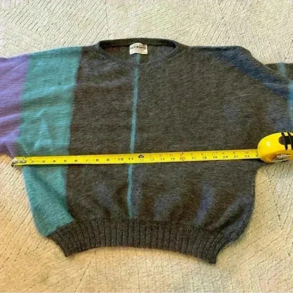 Inti Art Pure Alpaca Woman’s Sweater - Picture 3 of 7